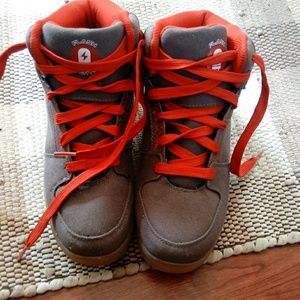 Big boys/ mens light up rechargeable shoes